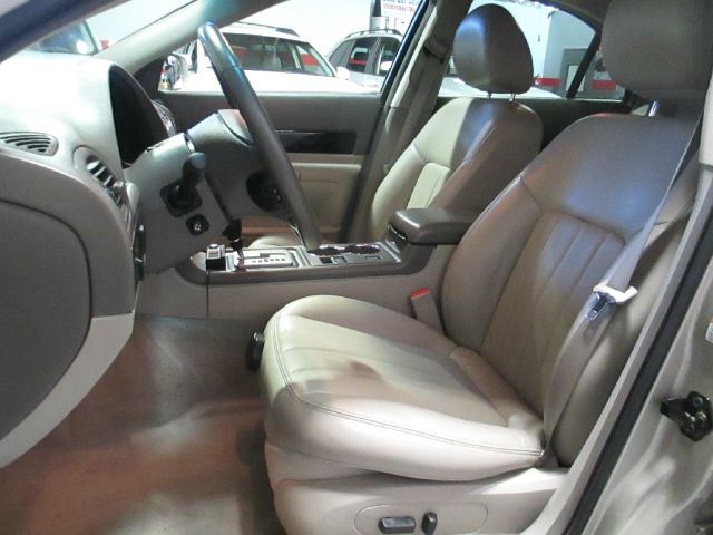 Lincoln LS 2004 photo 2