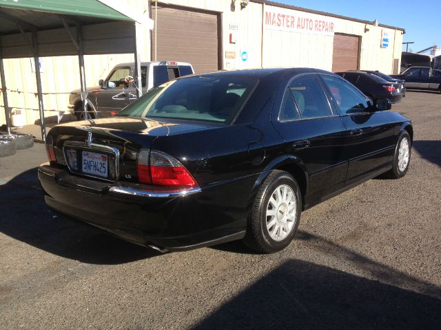 Lincoln LS 2004 photo 4