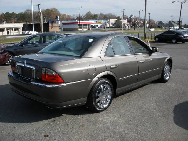 Lincoln LS 2004 photo 2