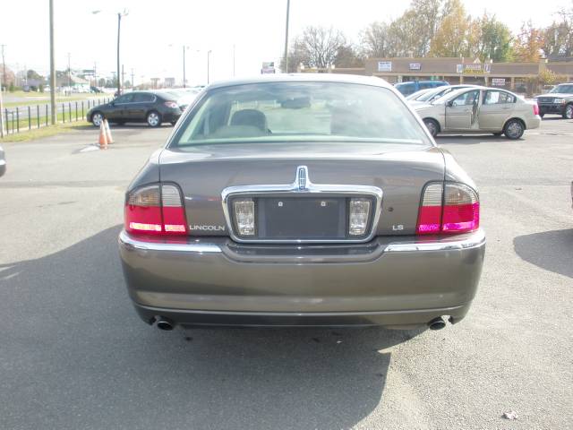 Lincoln LS 2004 photo 3