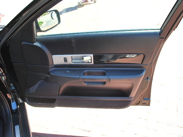 Lincoln LS 2004 photo 7