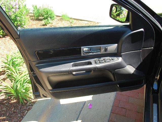 Lincoln LS 2004 photo 9