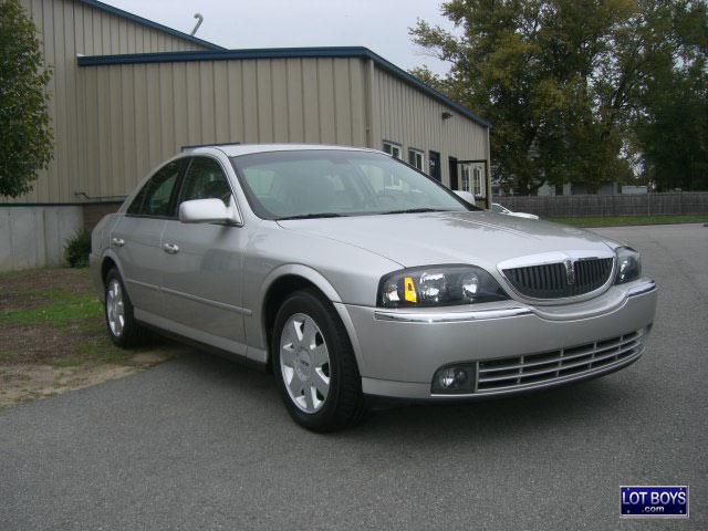 Lincoln LS 2004 photo 2