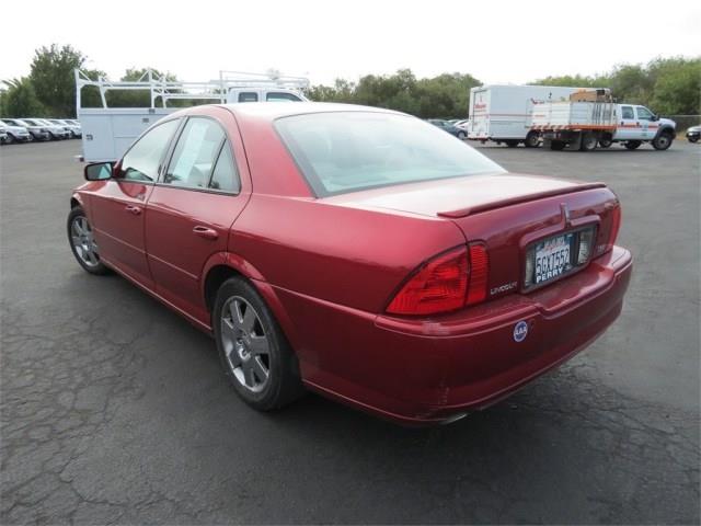 Lincoln LS 2004 photo 1