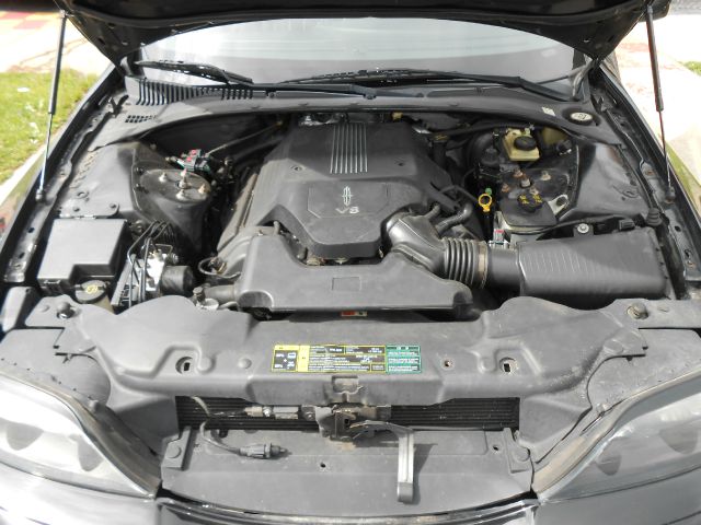 Lincoln LS 2004 photo 7