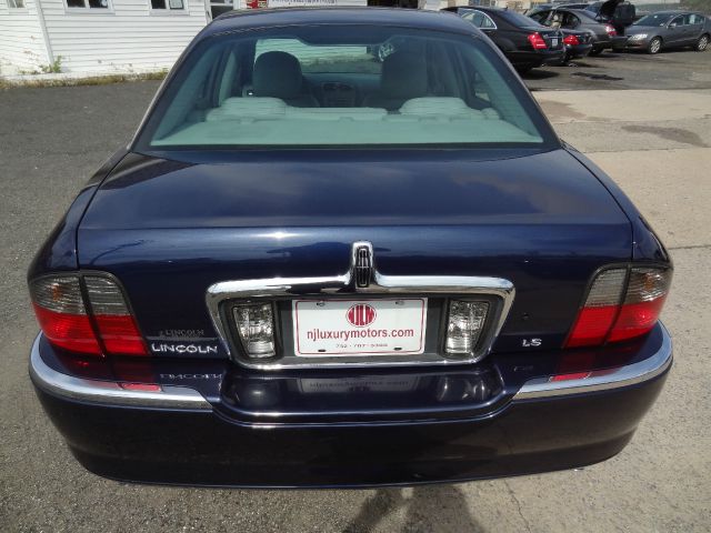 Lincoln LS 2004 photo 18