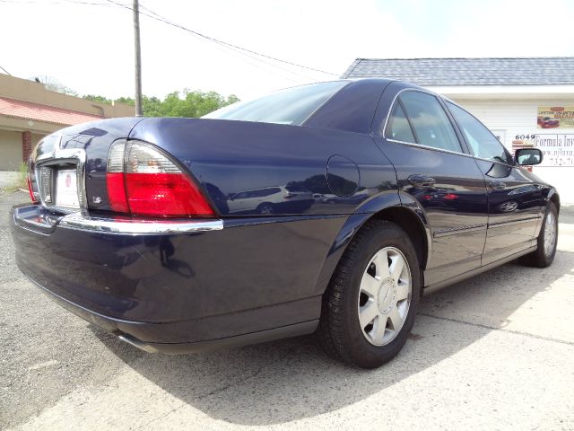 Lincoln LS 2004 photo 20