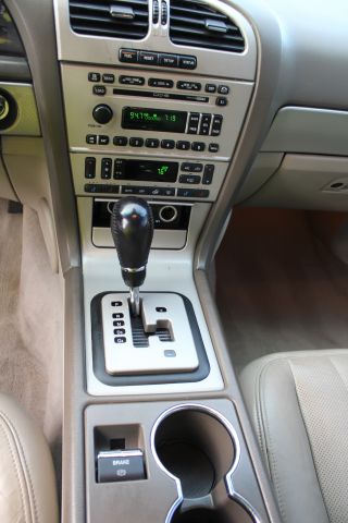 Lincoln LS 2004 photo 14