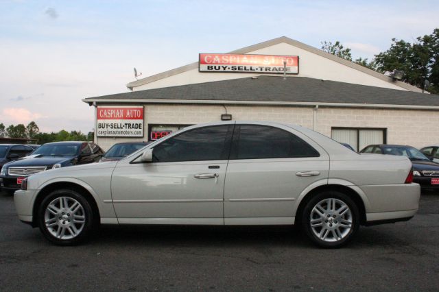 Lincoln LS 2004 photo 2