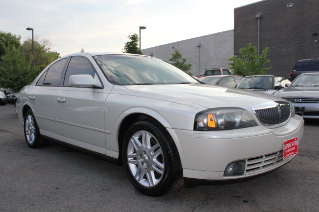 Lincoln LS 2004 photo 24