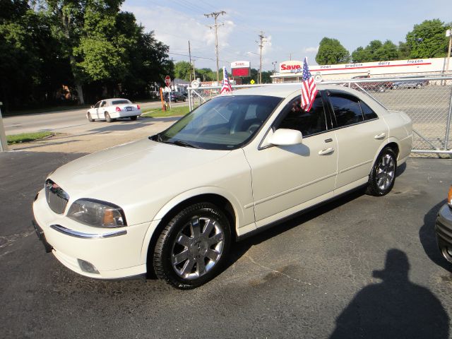 Lincoln LS 2004 photo 3