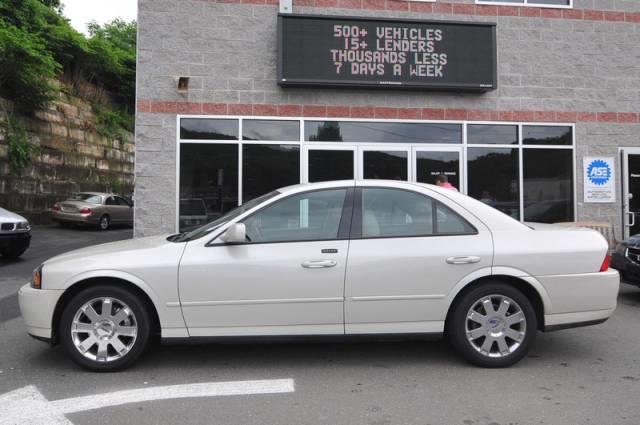 Lincoln LS Lariat Supercrew 4x4 Sedan