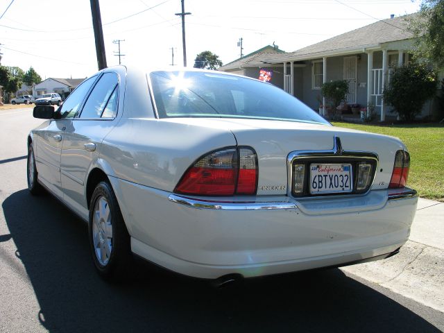 Lincoln LS 2004 photo 1