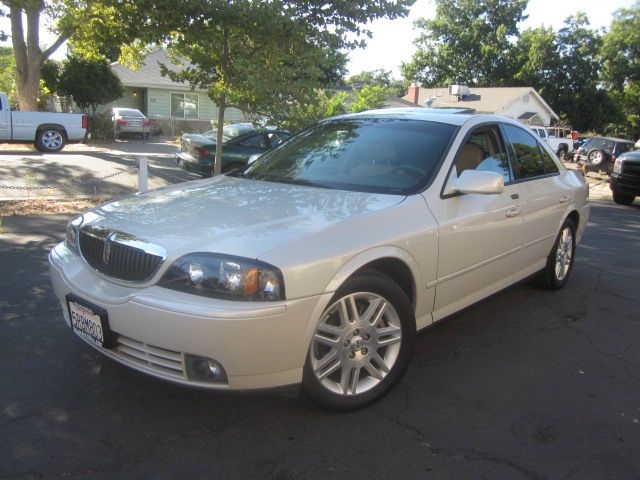 Lincoln LS 2005 photo 1