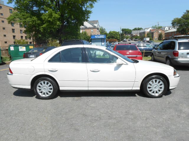 Lincoln LS 2005 photo 1