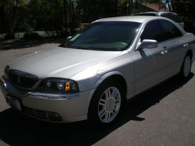 Lincoln LS 2005 photo 1