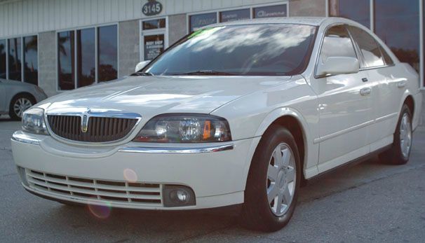 Lincoln LS 2005 photo 2