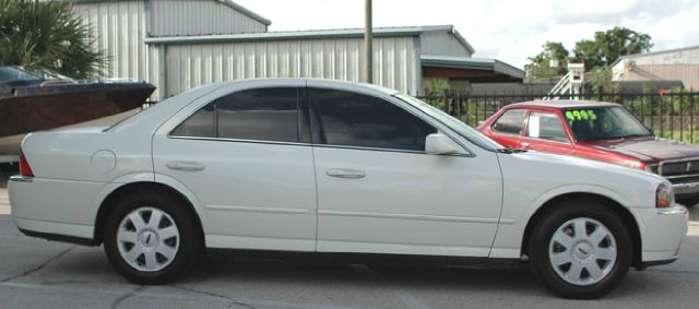 Lincoln LS 2005 photo 4