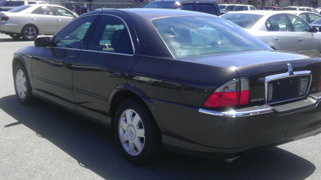 Lincoln LS 2005 photo 1