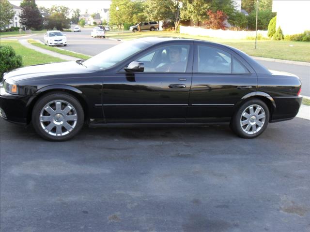 Lincoln LS 2005 photo 1