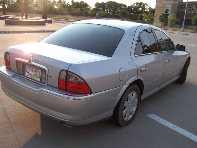 Lincoln LS 2005 photo 1