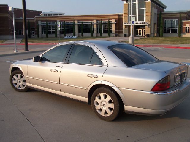 Lincoln LS 2005 photo 2