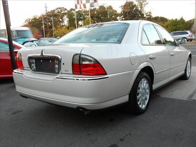 Lincoln LS 2005 photo 3