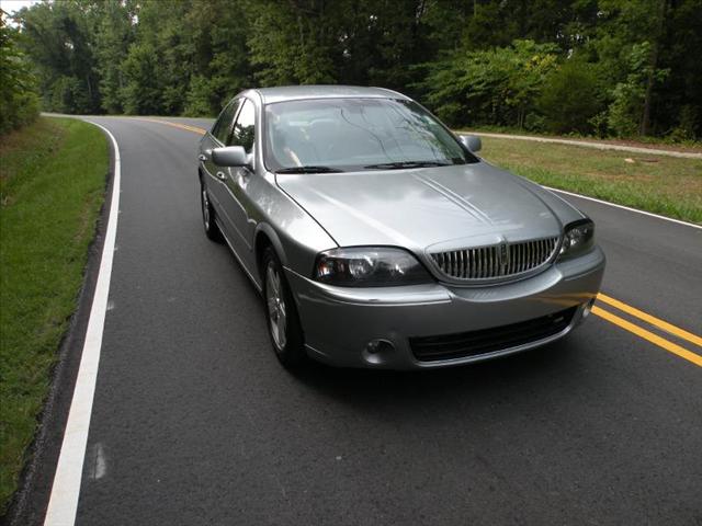 Lincoln LS 2006 photo 4