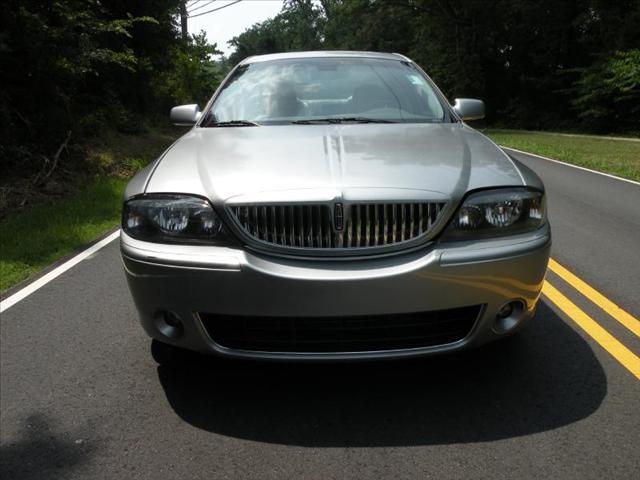 Lincoln LS 2006 photo 2