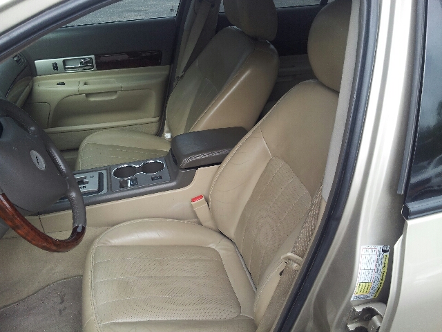 Lincoln LS 2006 photo 5