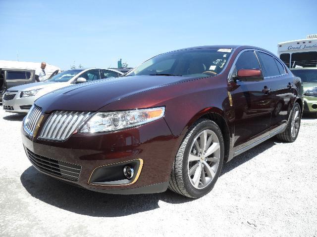 Lincoln MKS 2009 photo 18