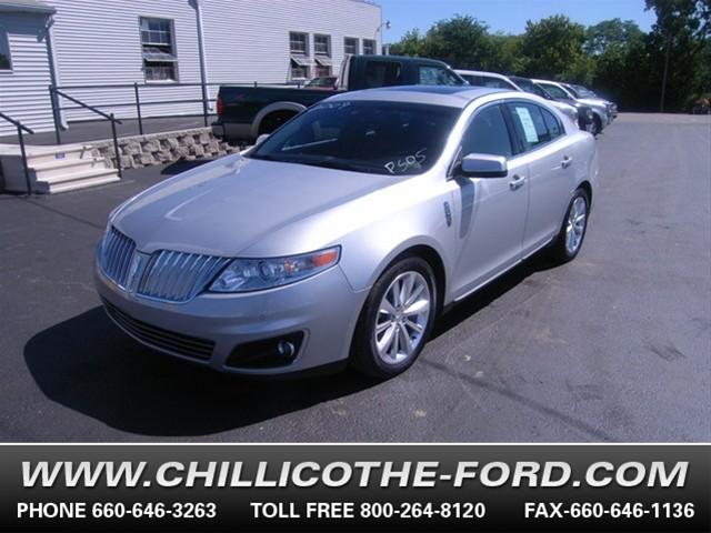 Lincoln MKS Base Sedan