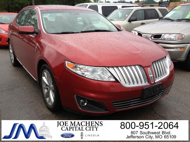 Lincoln MKS 2009 photo 1