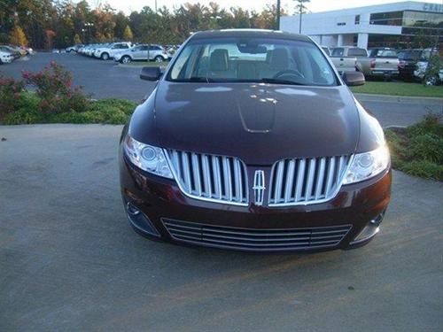 Lincoln MKS 2009 photo 1