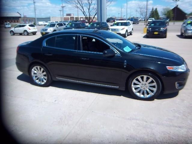 Lincoln MKS 2010 photo 10