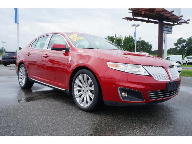 Lincoln MKS 2010 photo 1