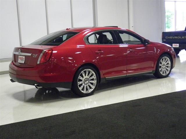 Lincoln MKS 2011 photo 55