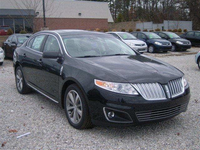 Lincoln MKS Base Sedan