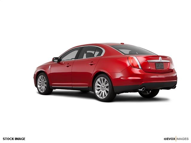 Lincoln MKS 2011 photo 1