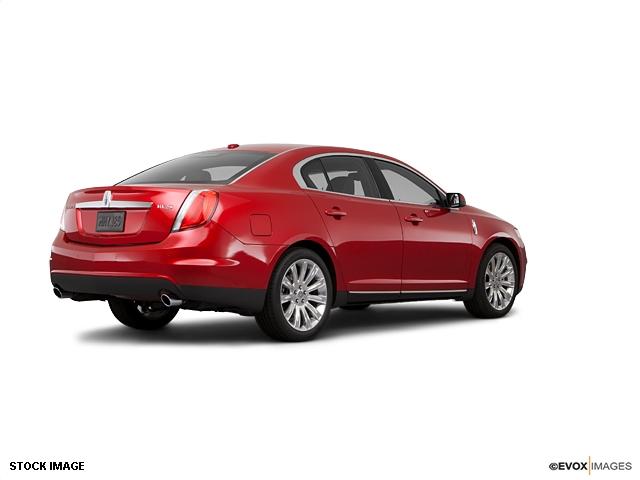 Lincoln MKS 2011 photo 3