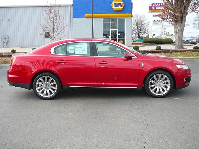 Lincoln MKS 2011 photo 5