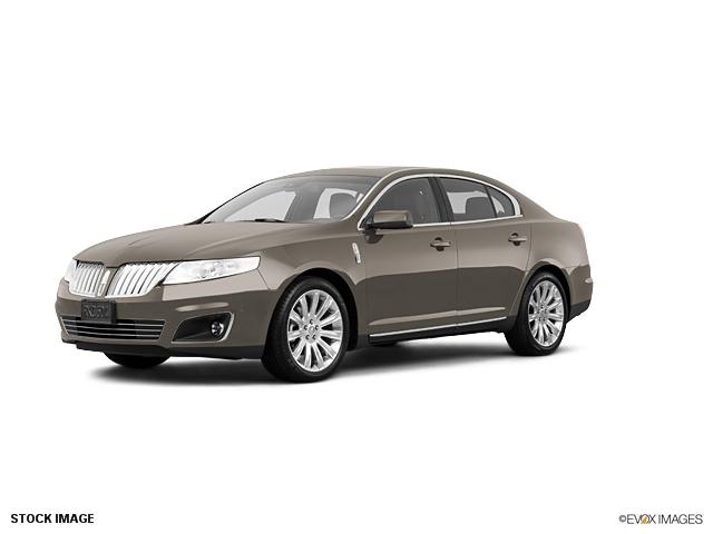 Lincoln MKS 2011 photo 1