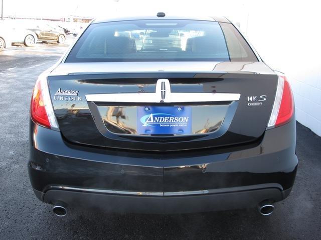 Lincoln MKS 2012 photo 4