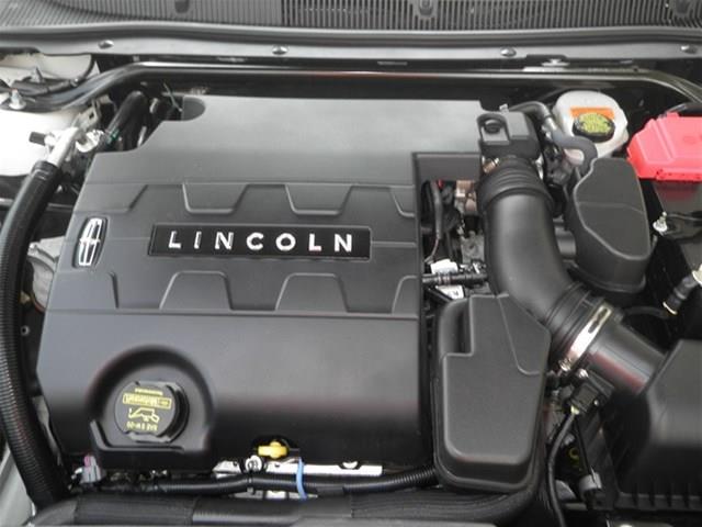 Lincoln MKS 2013 photo 13