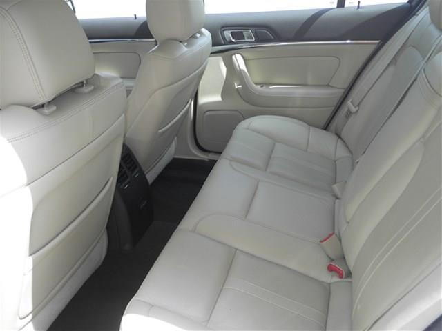 Lincoln MKS 2013 photo 5