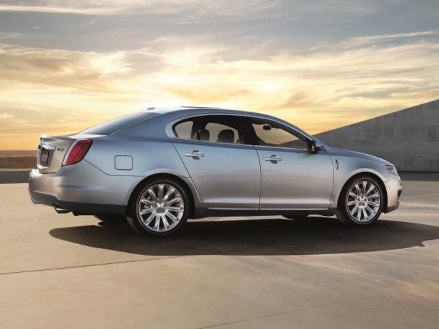 Lincoln MKS 2013 photo 3