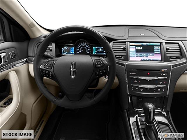 Lincoln MKS 2013 photo 6