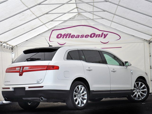 Lincoln MKT Base Unspecified