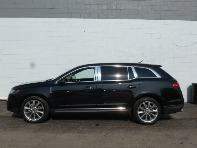 Lincoln MKT 2010 photo 5