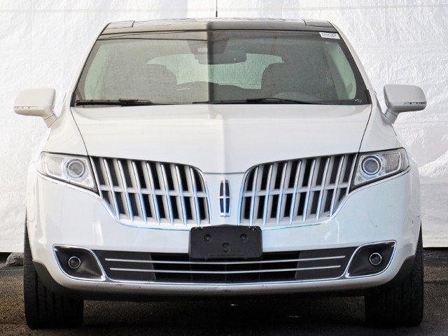 Lincoln MKT Base Unspecified